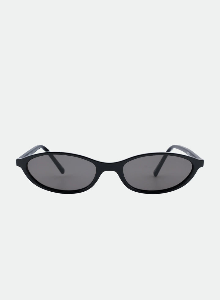 Hazel Black Smoke