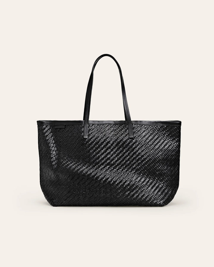 Isai Black