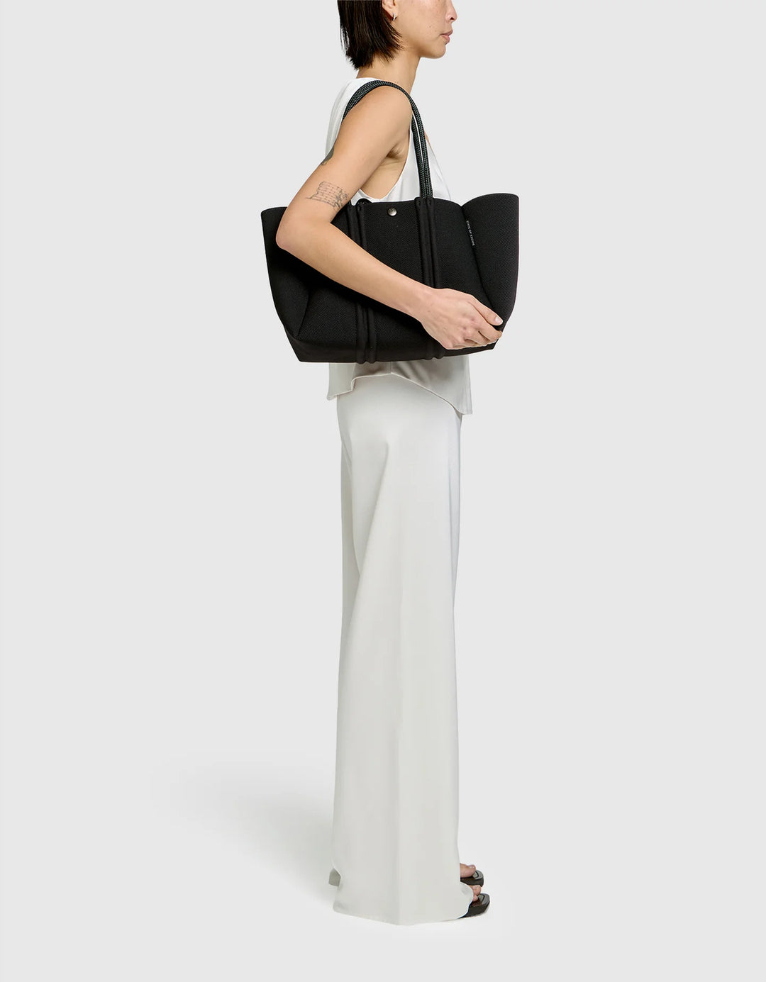 Meredian Midi Tote Black