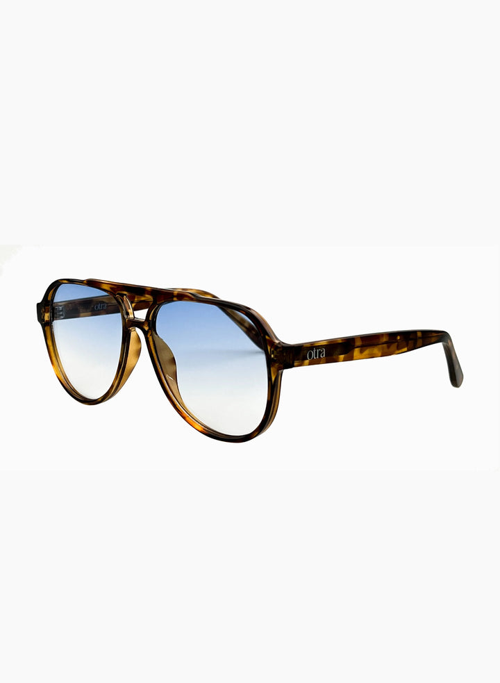 Stevie Tort/Blue Fade