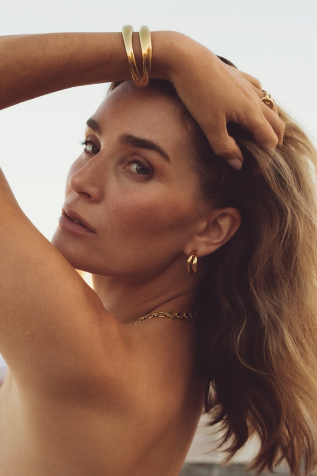 The Big Curved Hoops