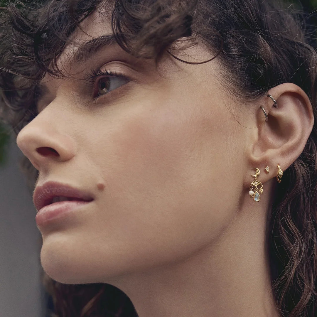Colline Earrings Gold