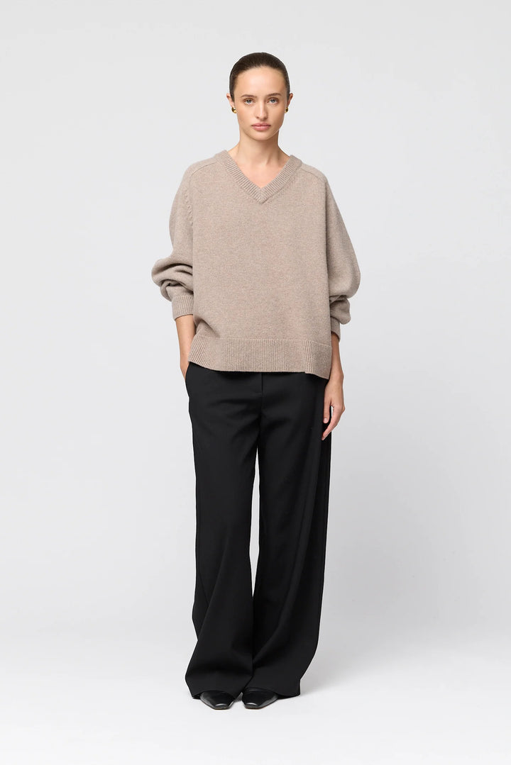 Harbour V-Neck Sweater Wheat