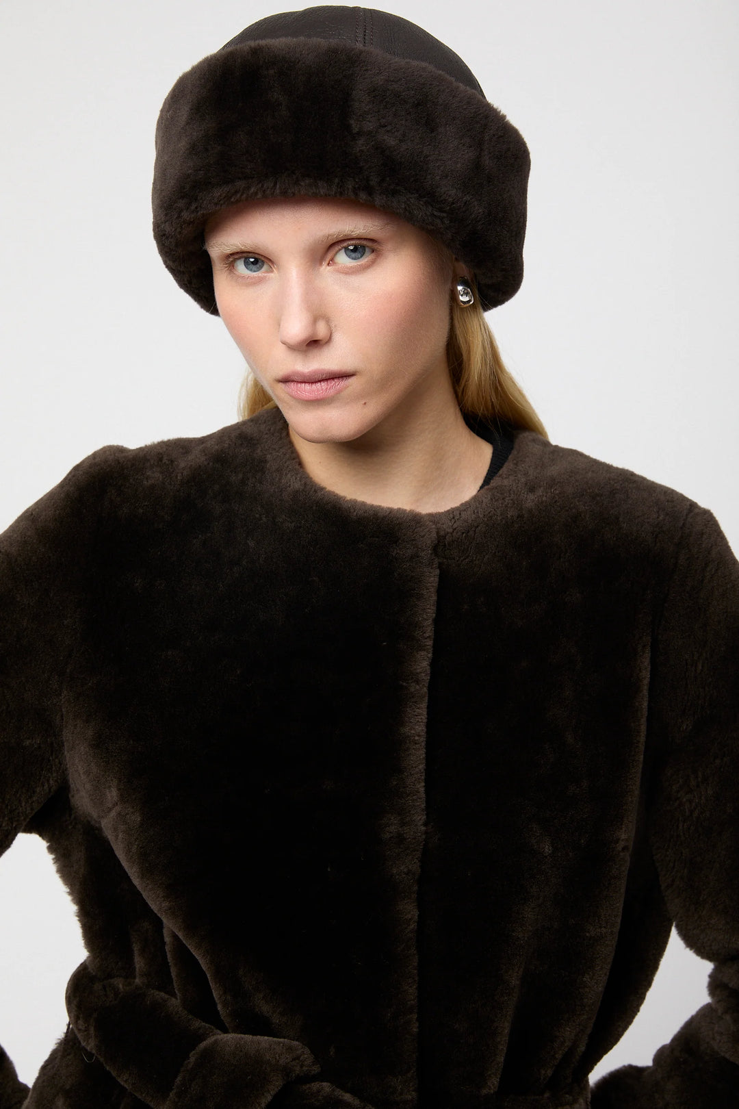 Oslo Shearling Hat Chocolate
