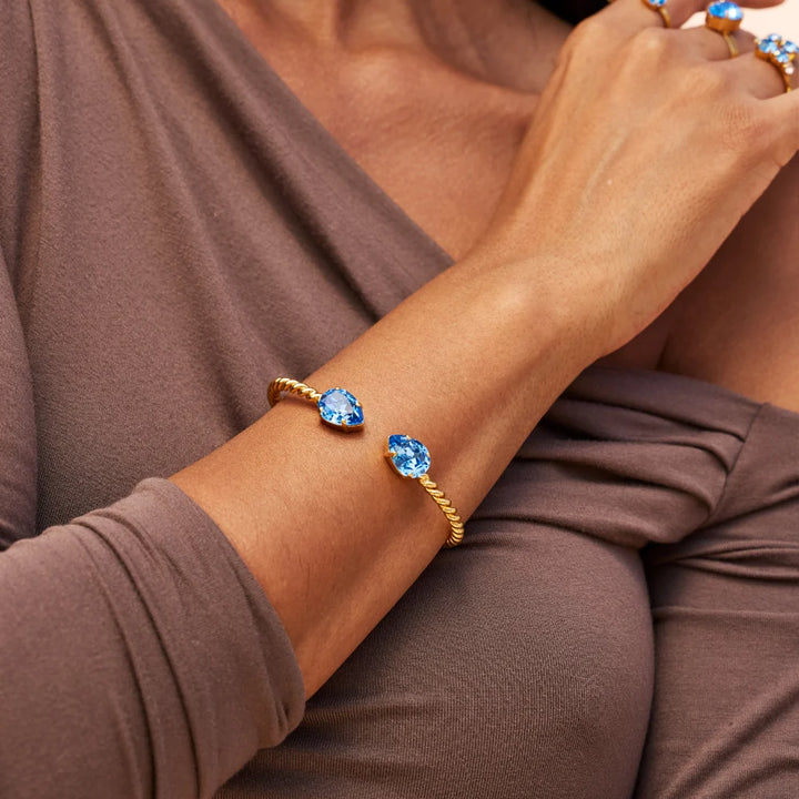 Mini drop bracelet ice blue