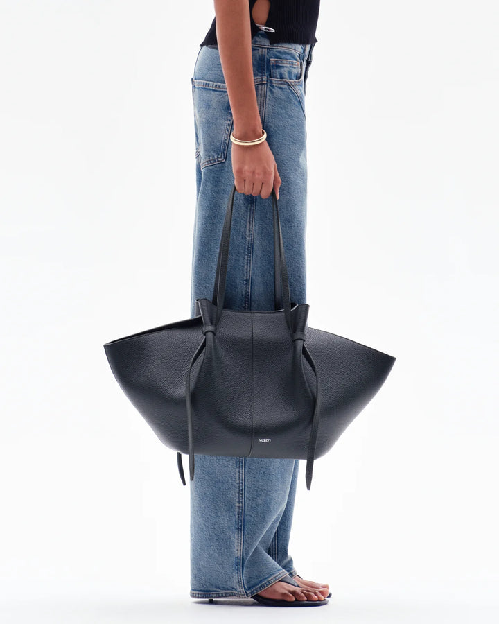 Large Mochi Pebble Grain Leather Black