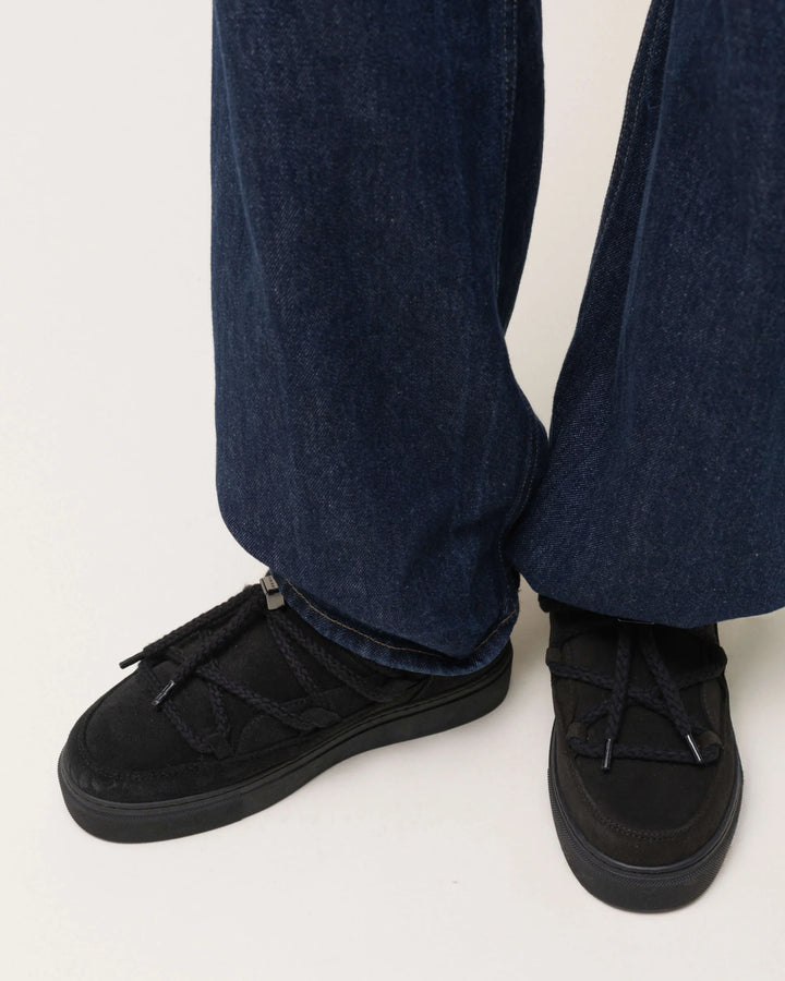 Classic Low Black