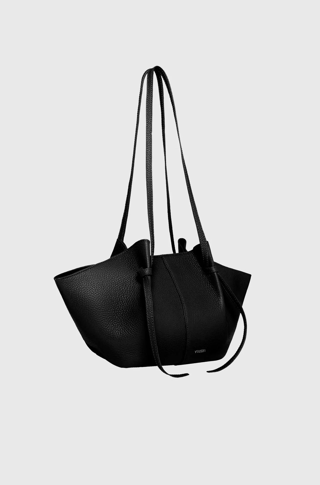 Mochi Pebble Grain Leather Black