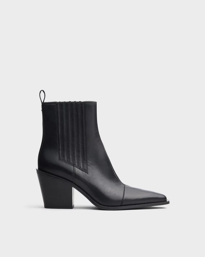 Newbury Chelsea Black