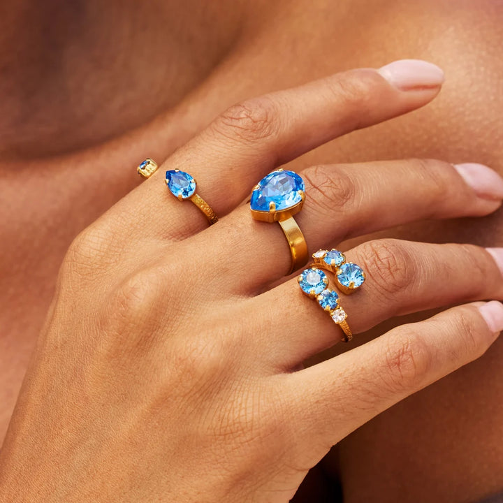 Mini drop ring ice blue