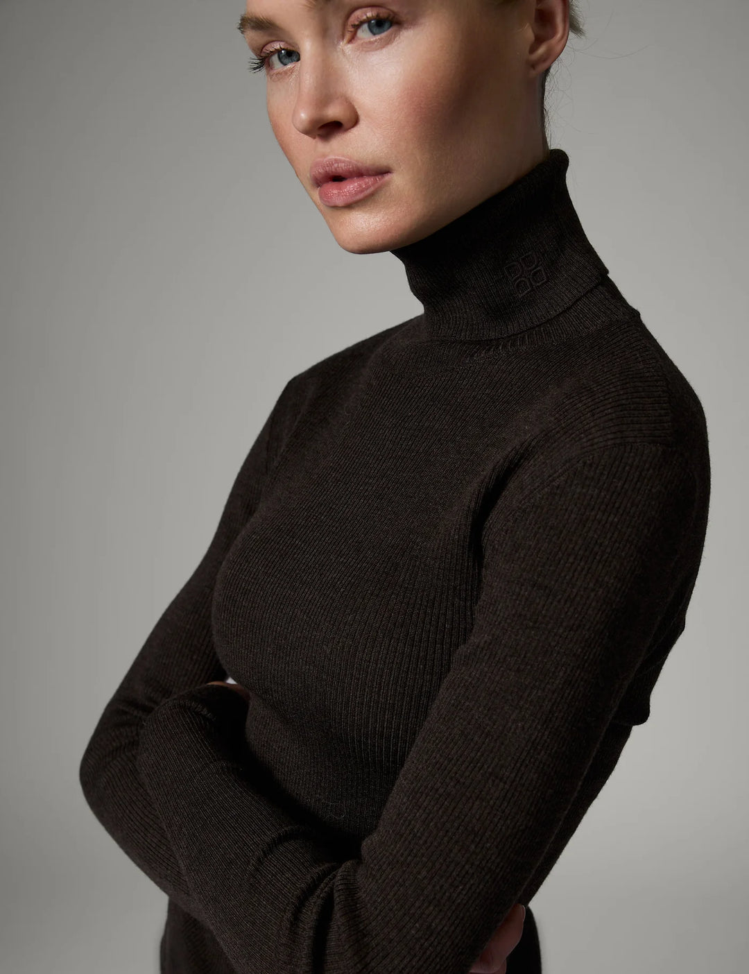 Sierra Daily Elements Black