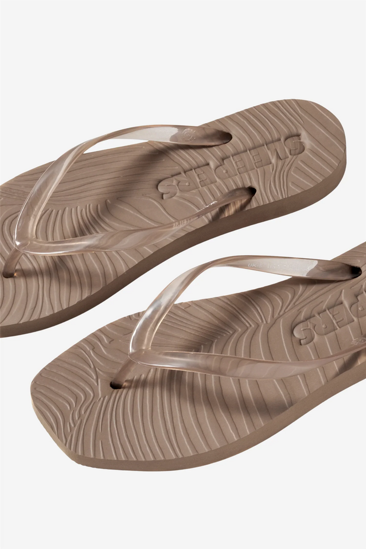 Tapered sand trans