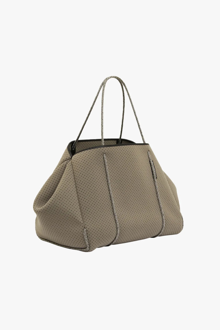 Escape Tote Smoke
