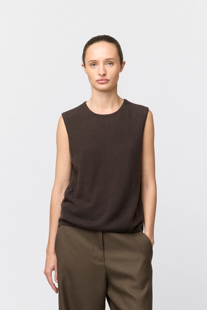 Classic Cashmere Tank Chocolate